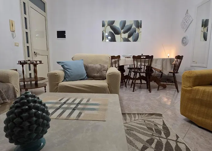 Jole - Siciliavacanza Ferienhaus Fontane Bianche