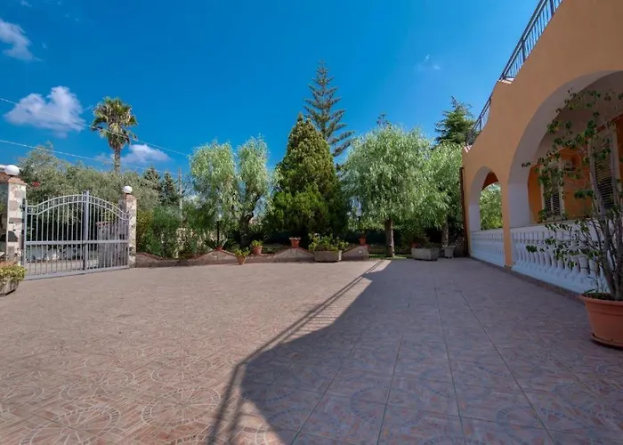 Jole - Siciliavacanza Fontane Bianche